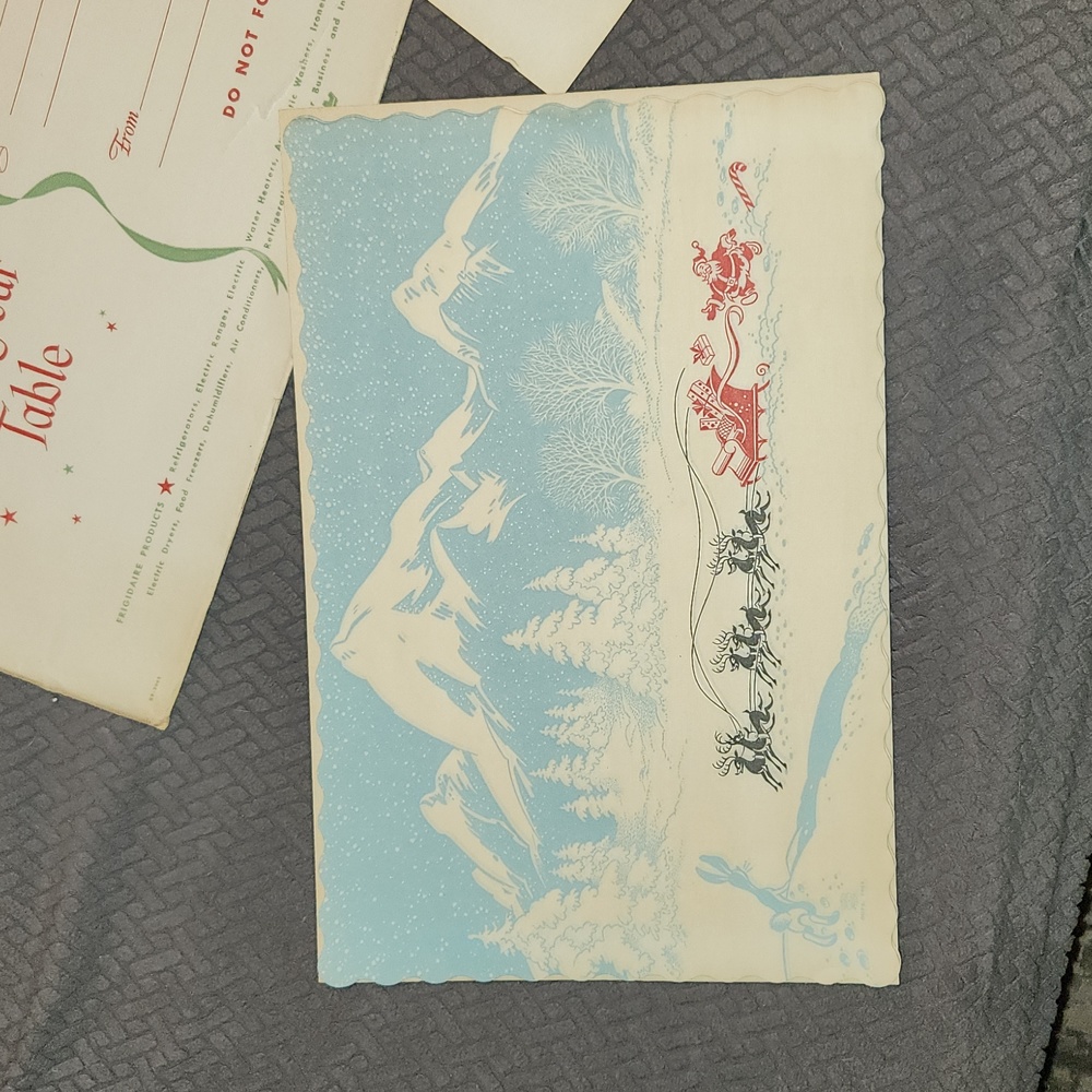 14ct Vintage 1951 Paper Placemats